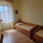 Apartma In Soba Vipavski Kriz Гостевой дом