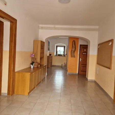 Apartma In Soba Vipavski Kriz Vendégház
