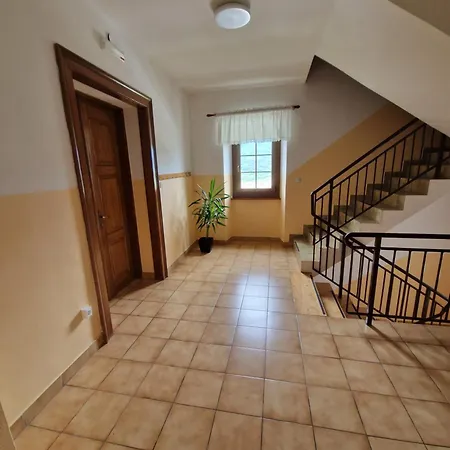 Apartma In Soba Vipavski Kriz Hiša za goste 3*