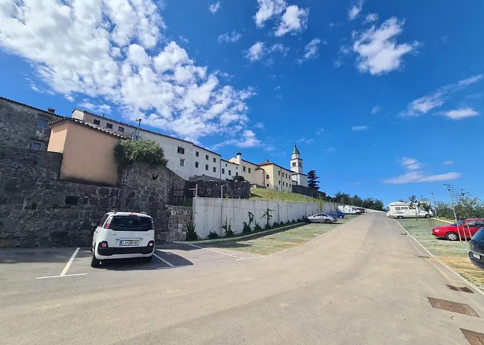 Gasthuis Apartma In Soba Vipavski Kriz Ajdovščina