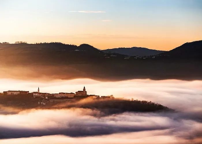 Apartma In Soba Vipavski Kriz بيت ضيافة Ajdovščina